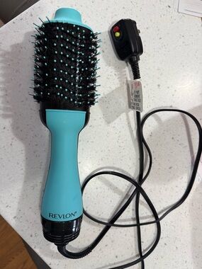 Revlon Turquoise Hot Air Styling Brush with Black Bristles